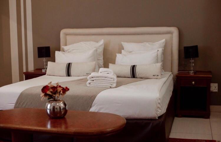 بهالابوروا Cajori Hotel المظهر الخارجي الصورة