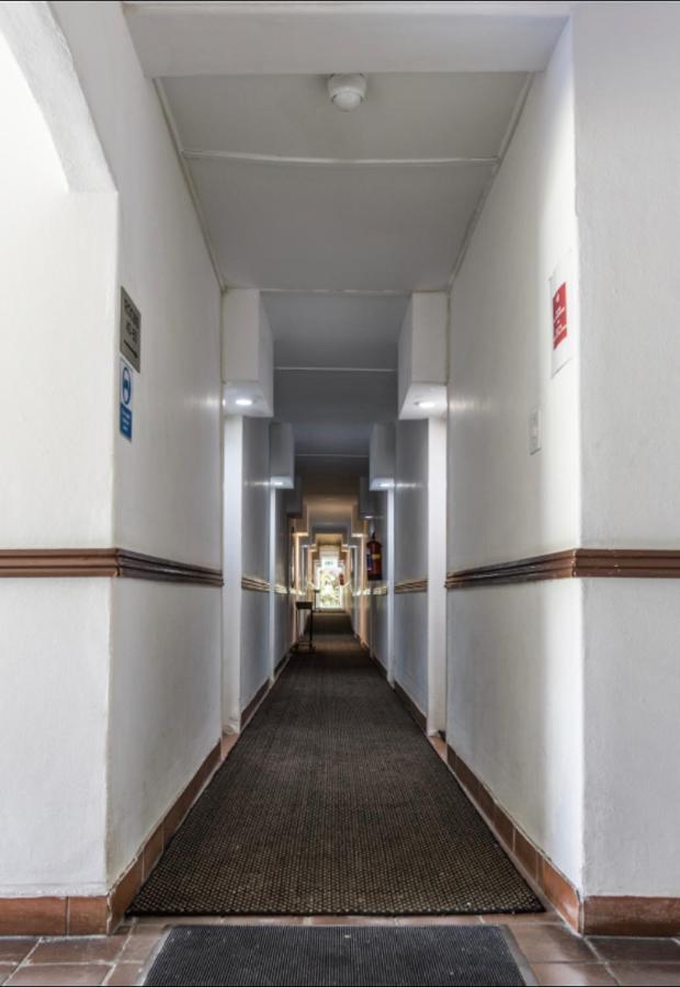 بهالابوروا Cajori Hotel المظهر الخارجي الصورة