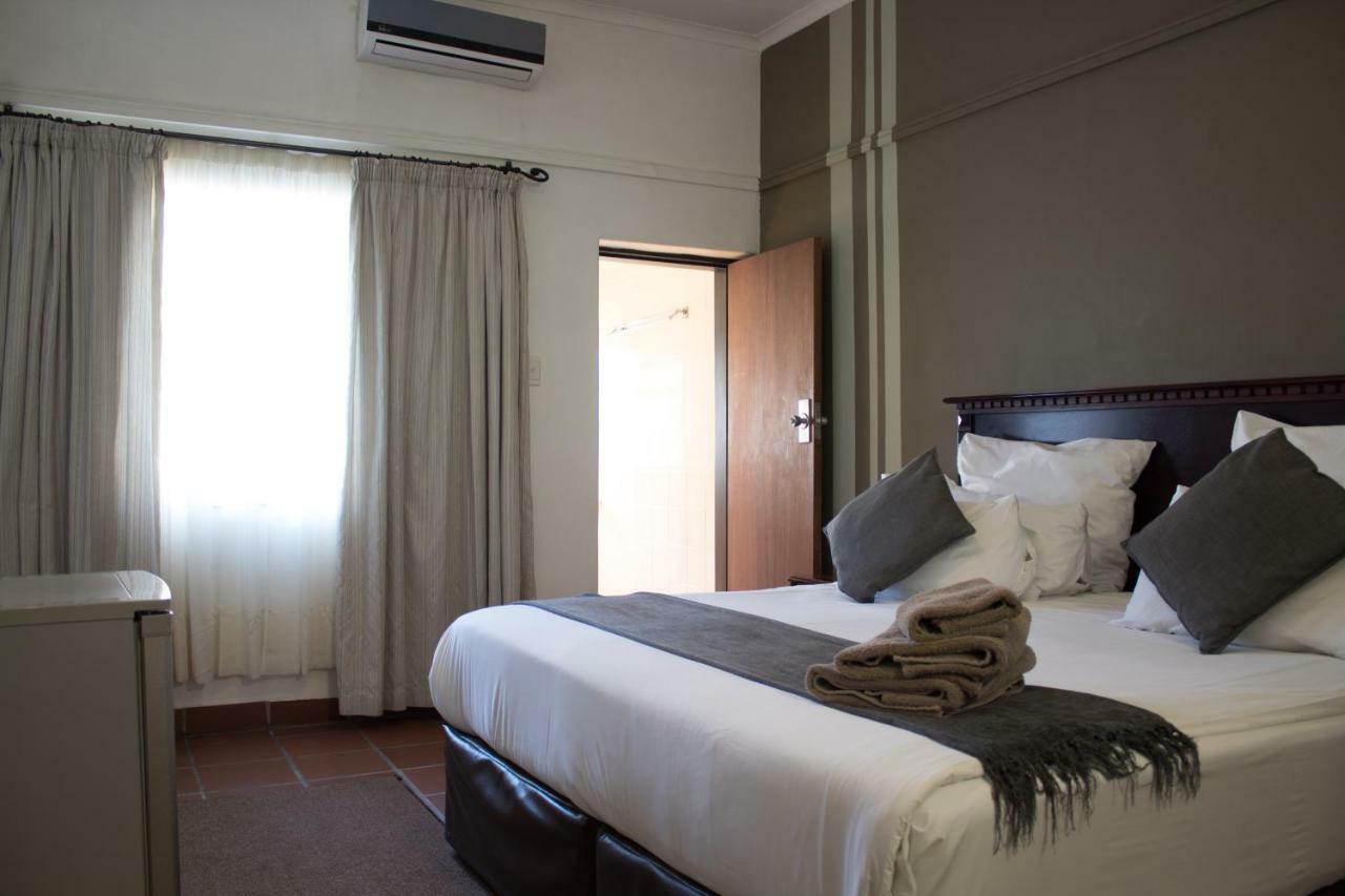 بهالابوروا Cajori Hotel المظهر الخارجي الصورة
